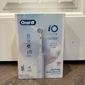 Oral B iO series 4 rechargeable toothbrush